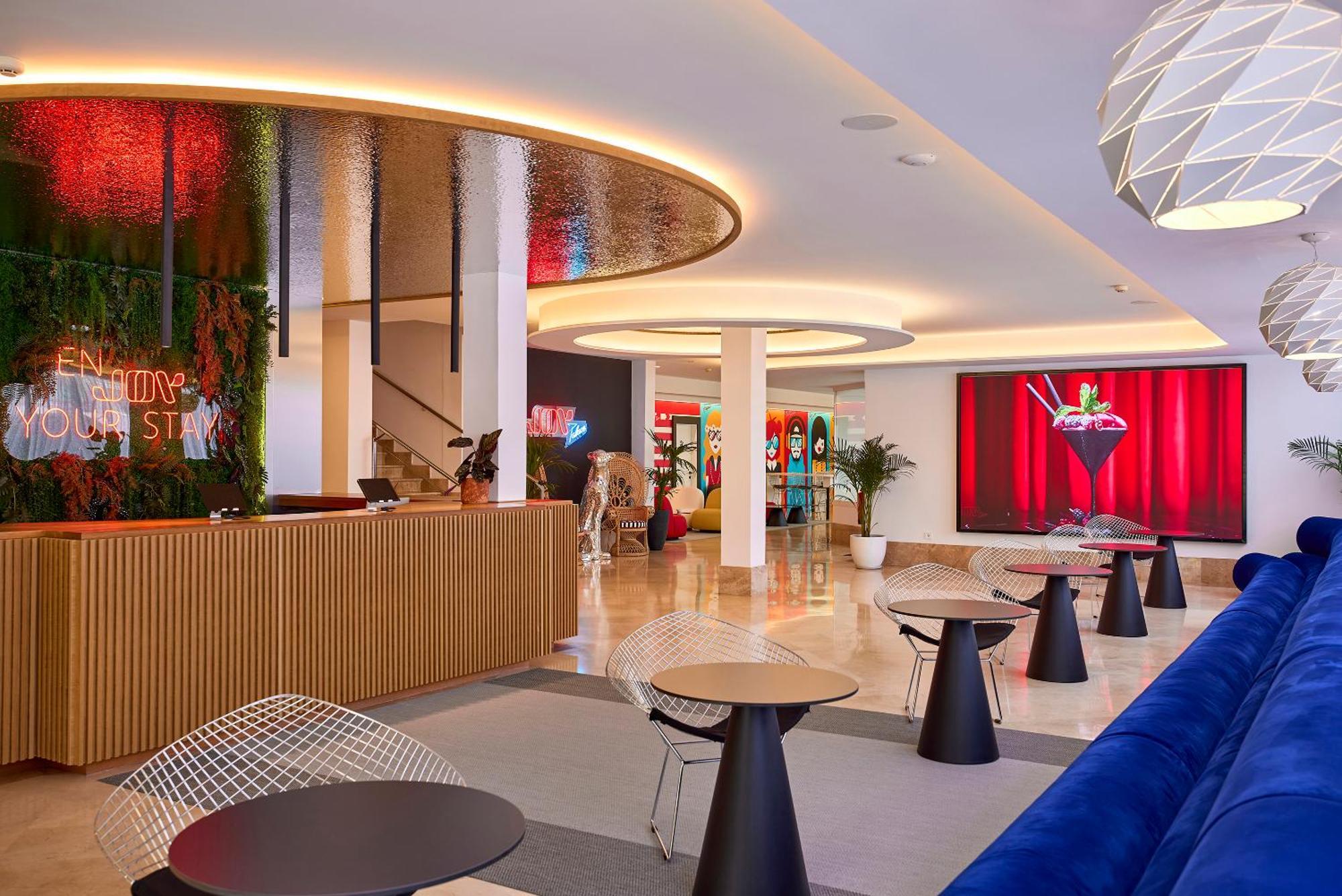 Universal Neptuno - Adults Only Hotel