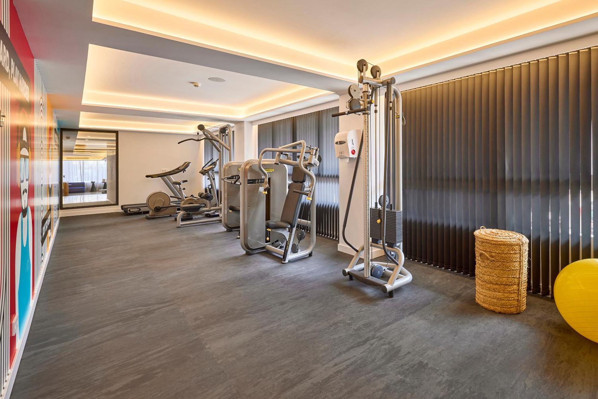 Hotel Universal Neptuno - Adults Only 4*